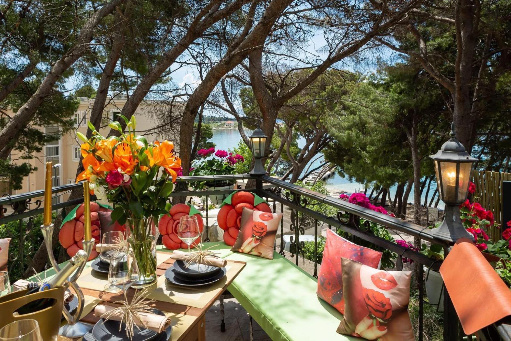 Beachfront Apartment Romilda Makarska Buitenkant foto